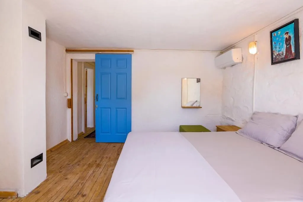Traditional Seaside Stone Villa With Private Pool بودروم تركيا